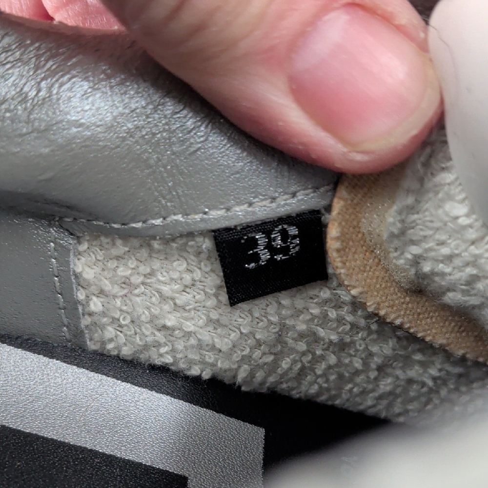 P448 John Margot Snake-Patterned Gray Sneakers - Picture 6 of 7